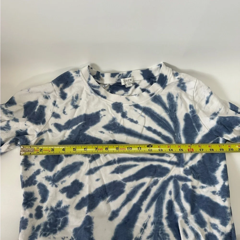 J. Crew Tie Dye Sweatshirt Blue and White Women’s Size Small‎